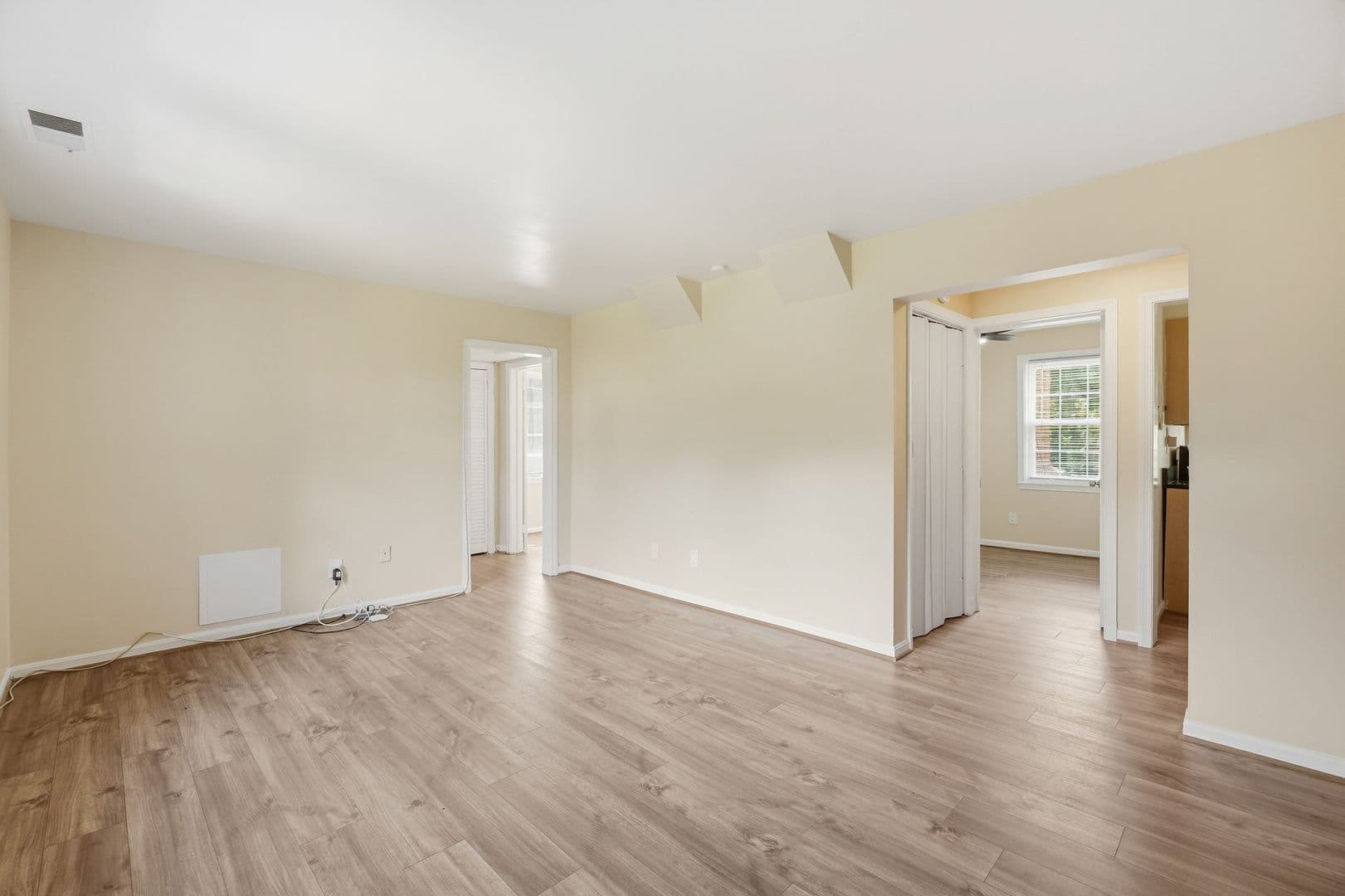 Washington Condo: 3923 Pennsylvania Ave SE