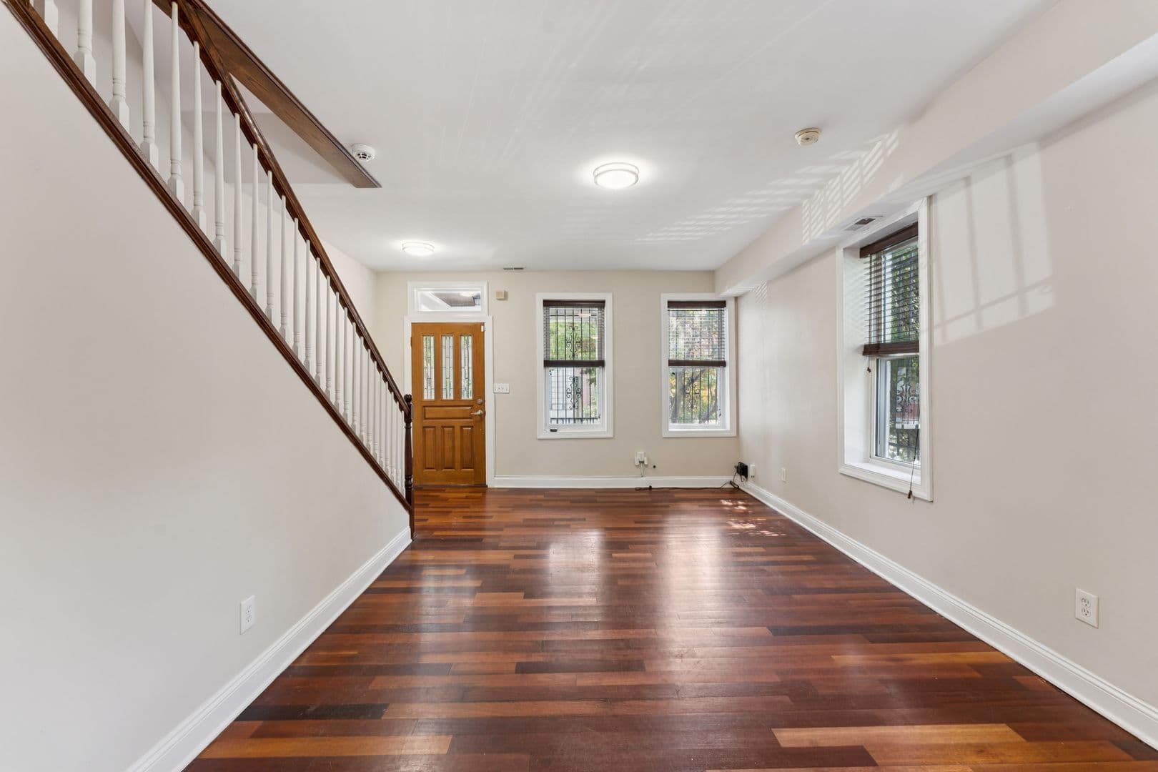 Washington House: 2911 Sherman Avenue NW