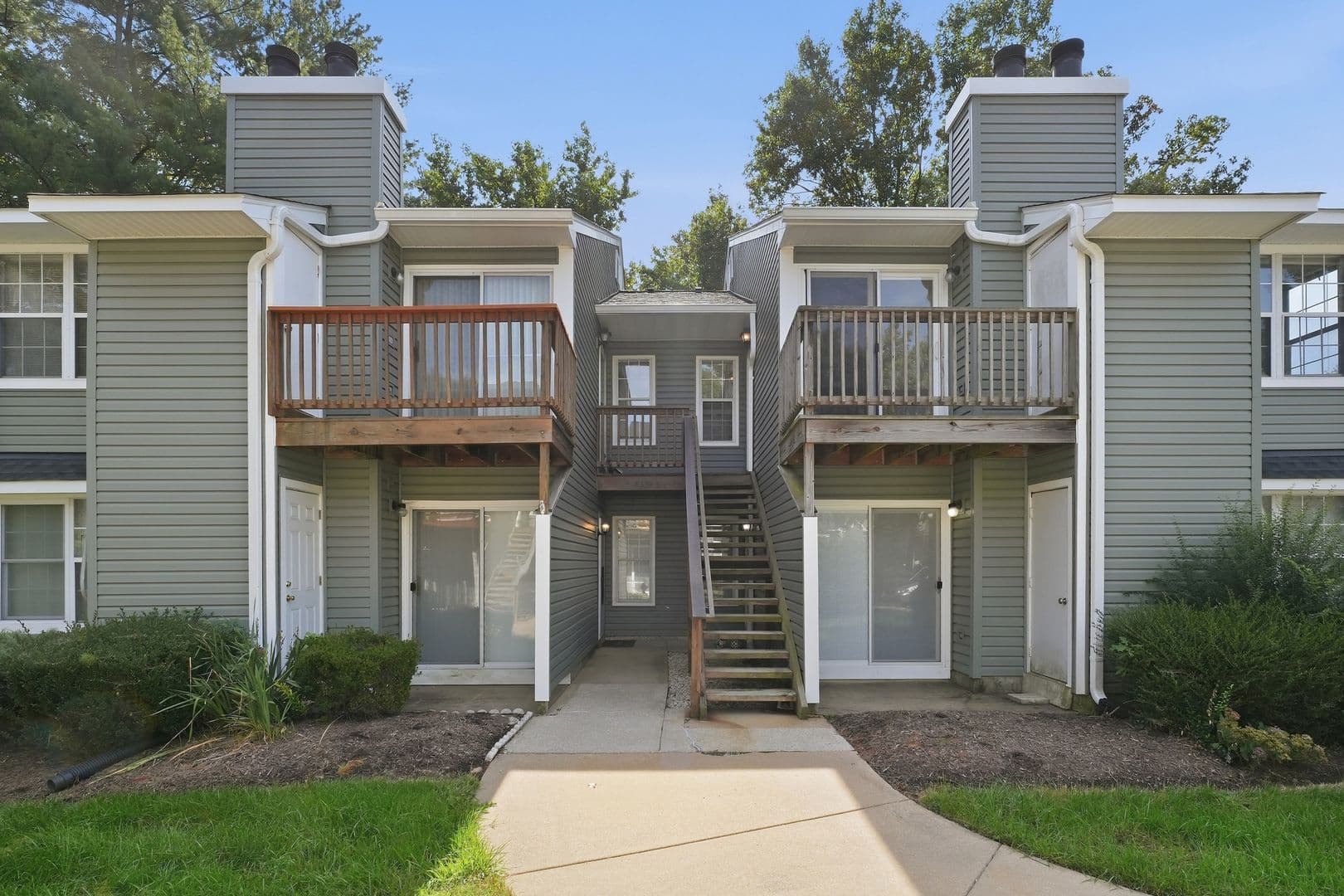 Alexandria Condo: 8633 Beekman Place