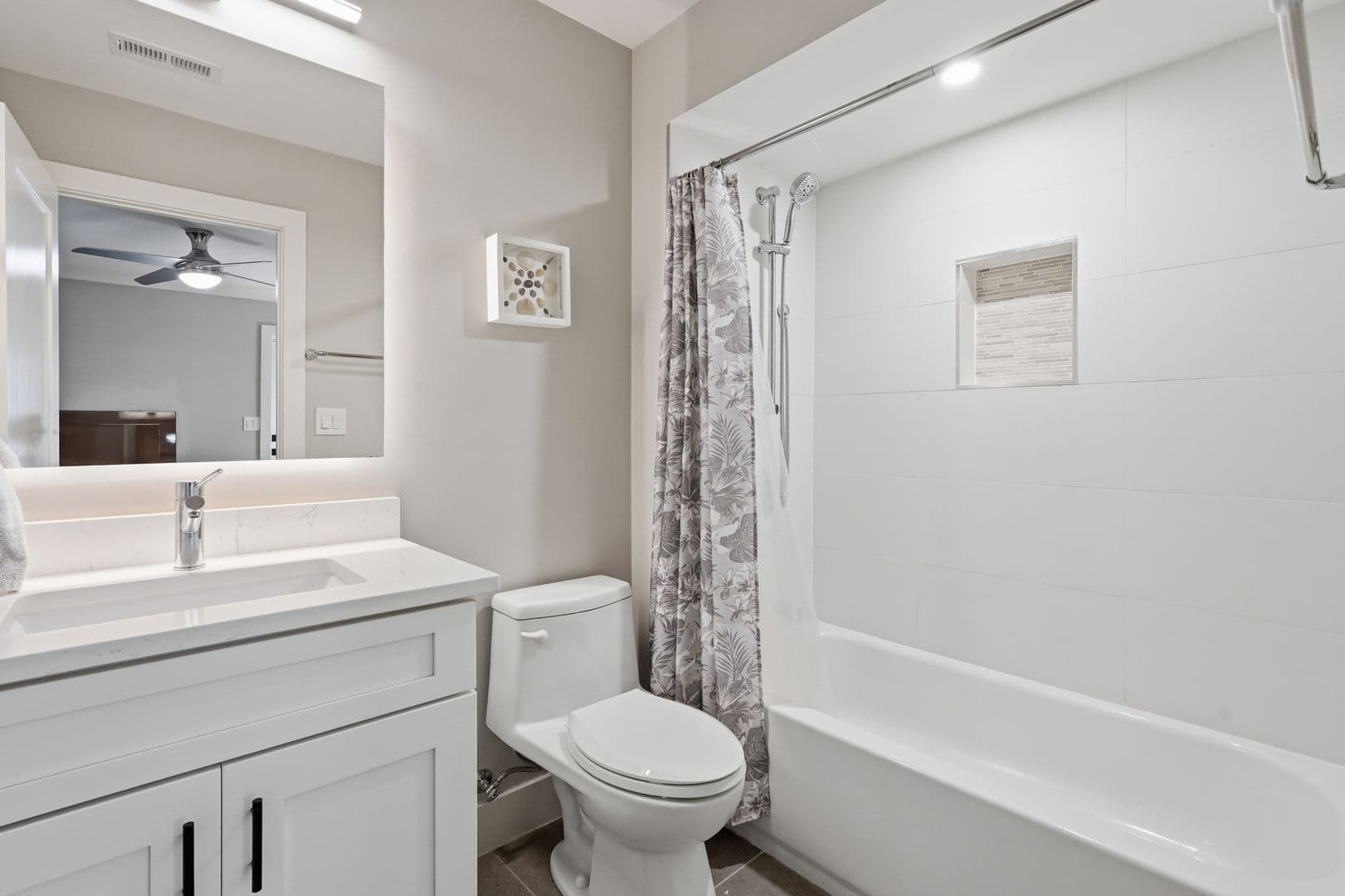 Washington Condo: 1343 Otis Place NW