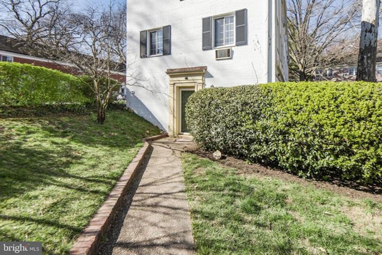 Alexandria House: 3313 Coryell Lane