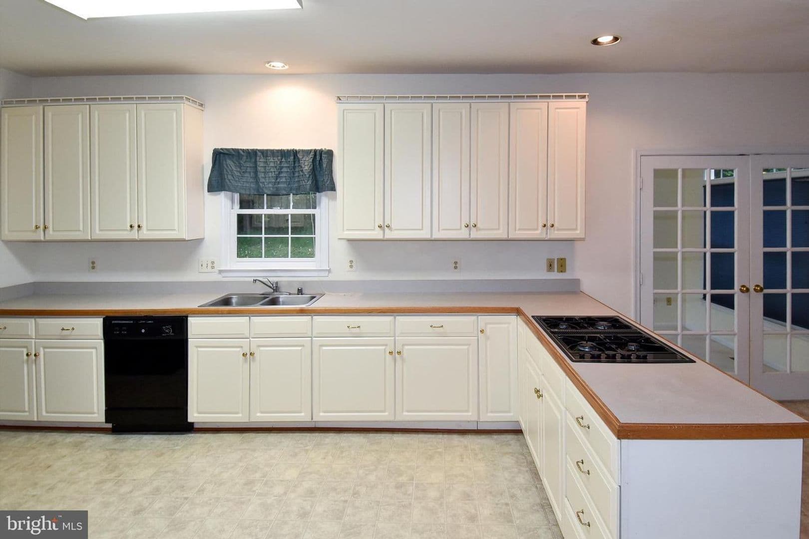 Sterling House: 47313 Grandview Place