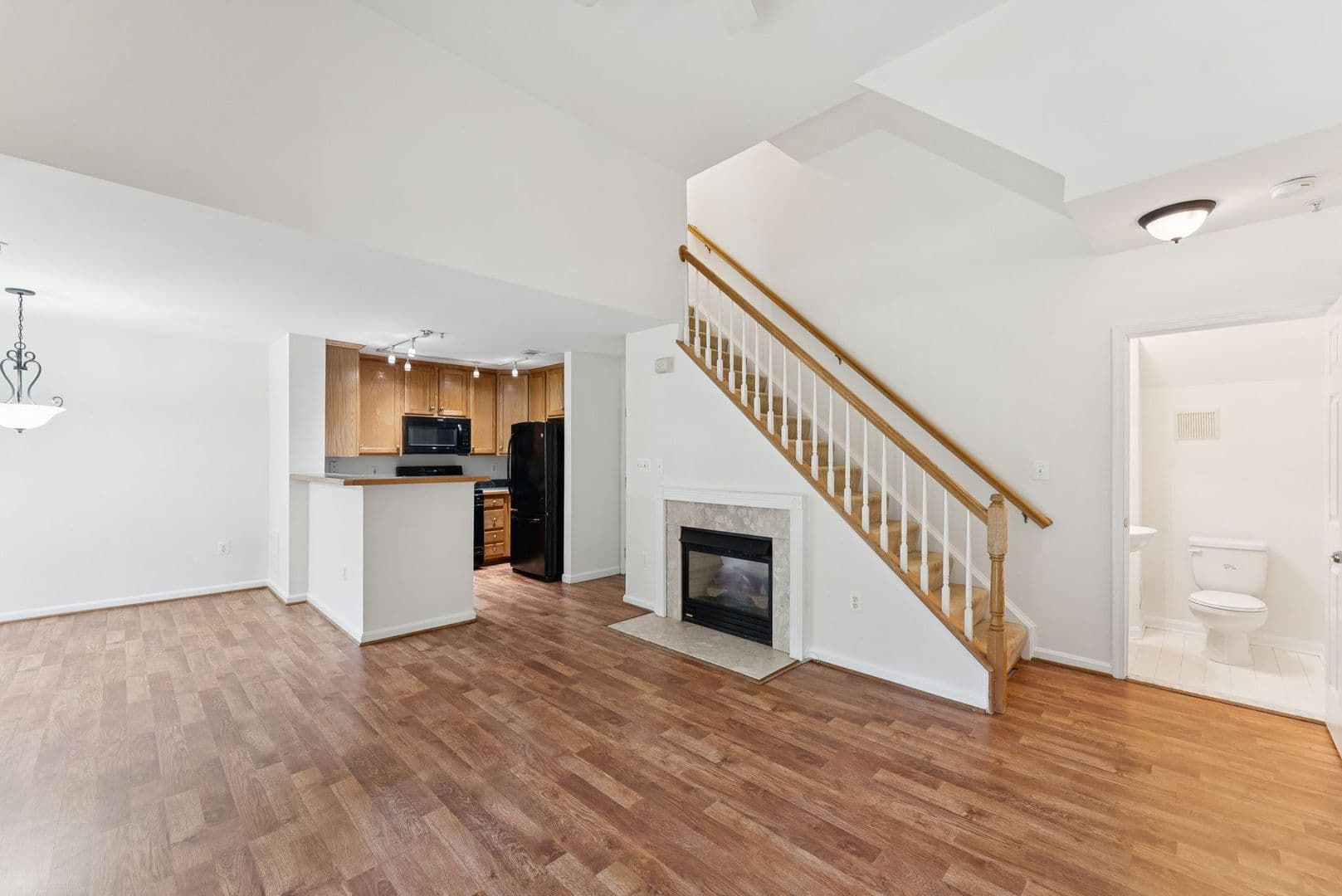 Reston Townhome: 11892 Breton Court