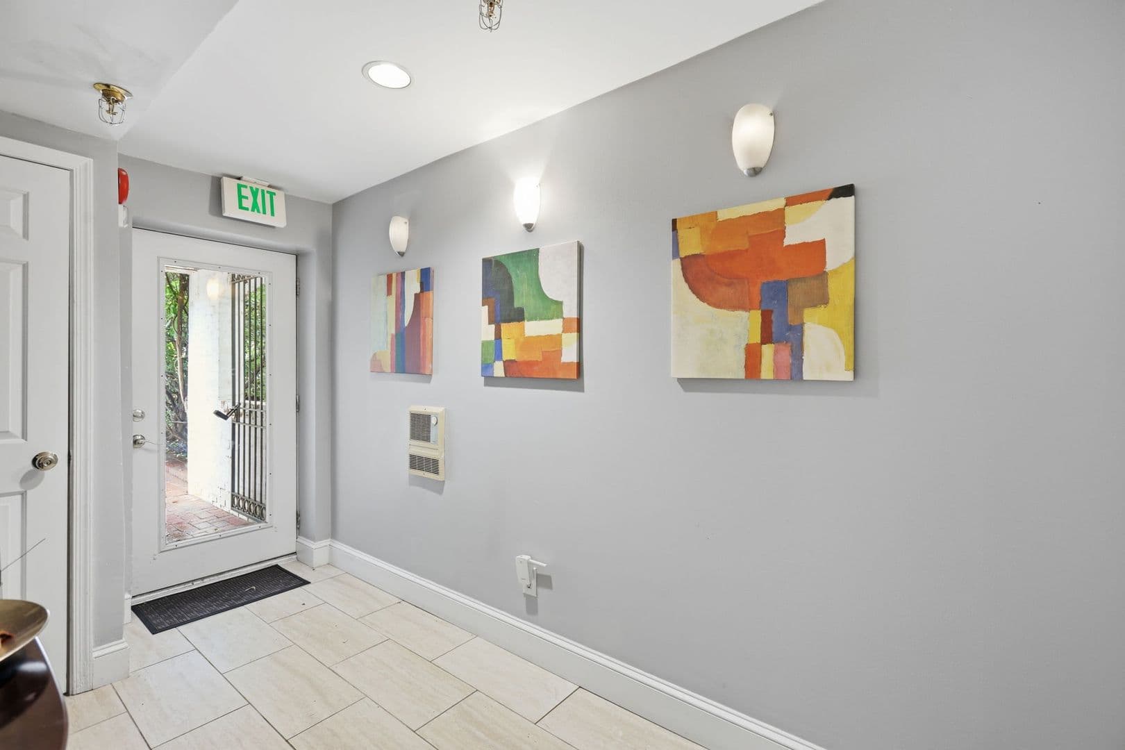Washington Condo: 1527 16th Street NW
