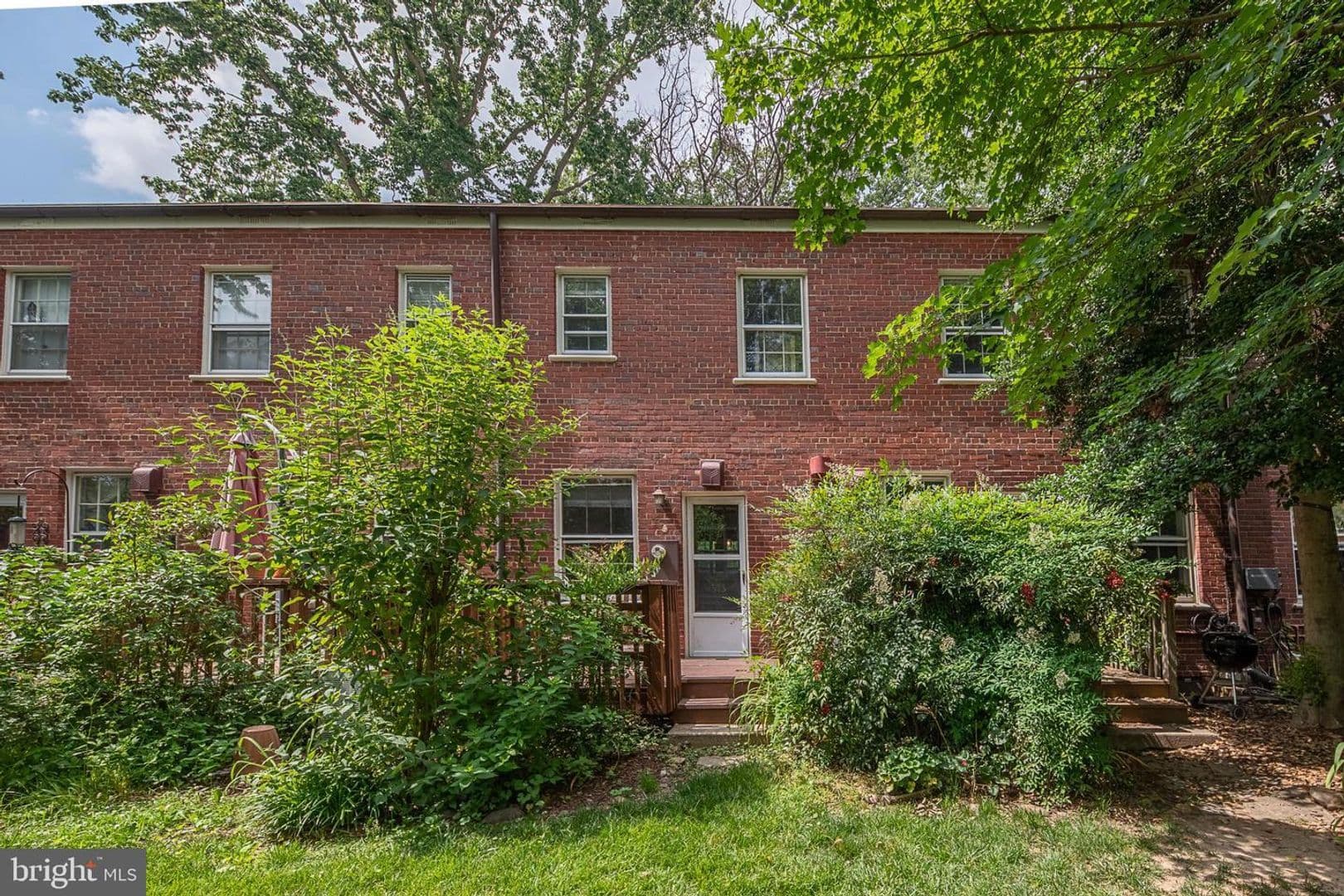 Arlington Condo: 1501 S Edgewood Street