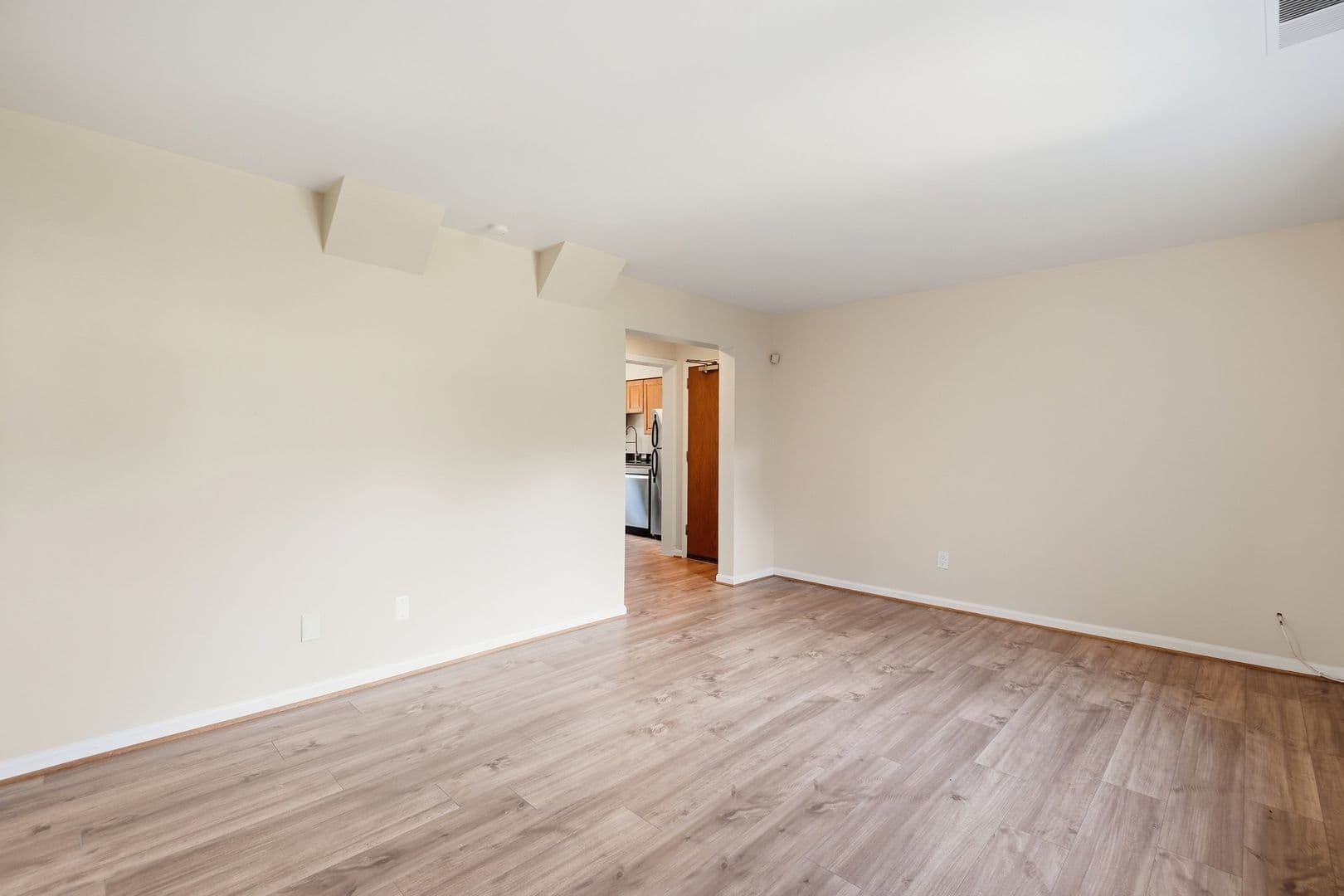 Washington Condo: 3923 Pennsylvania Ave SE