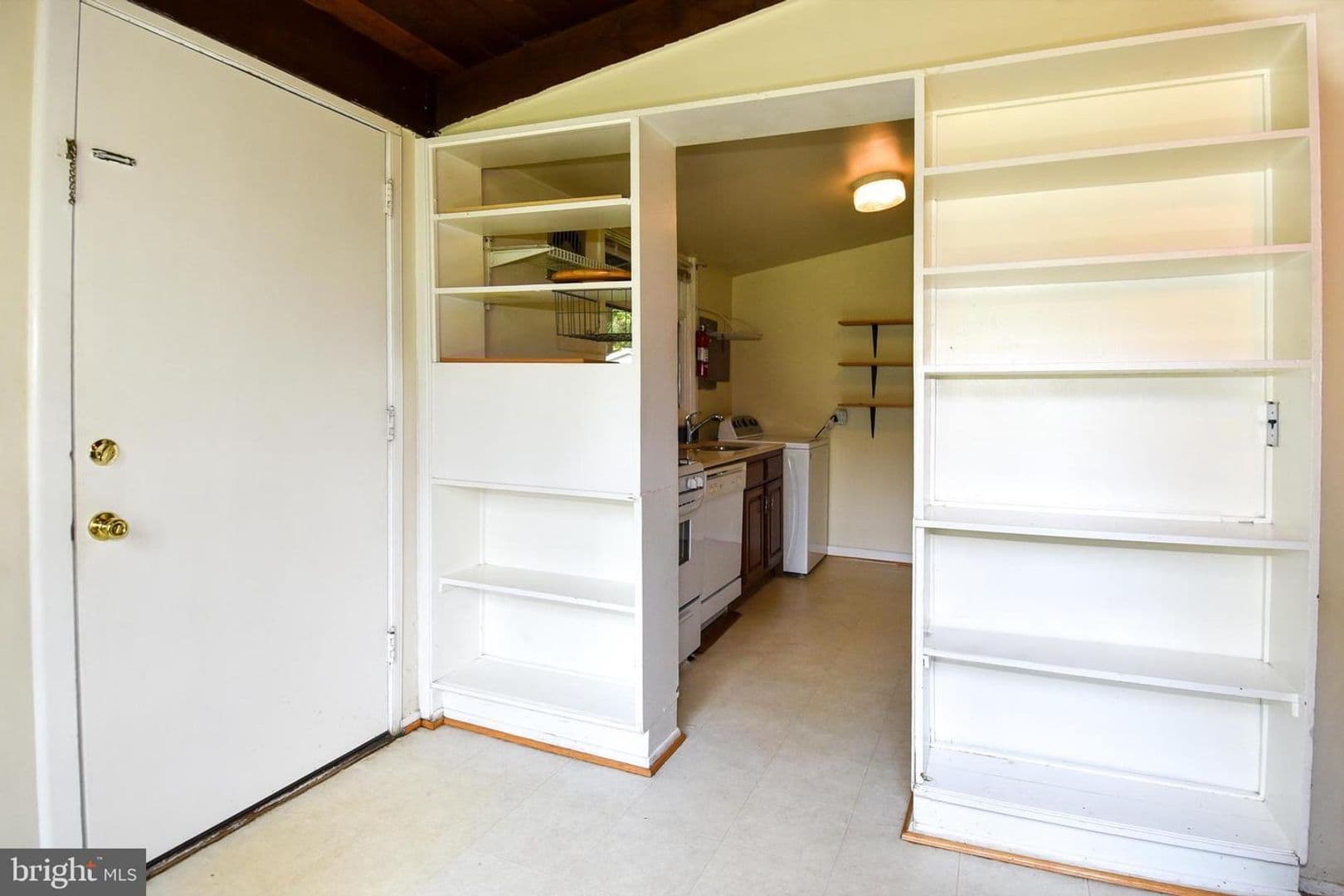 Falls Church House: 3415 Gallows Road