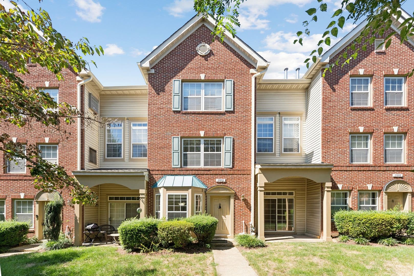 Reston Townhome: 11892 Breton Court