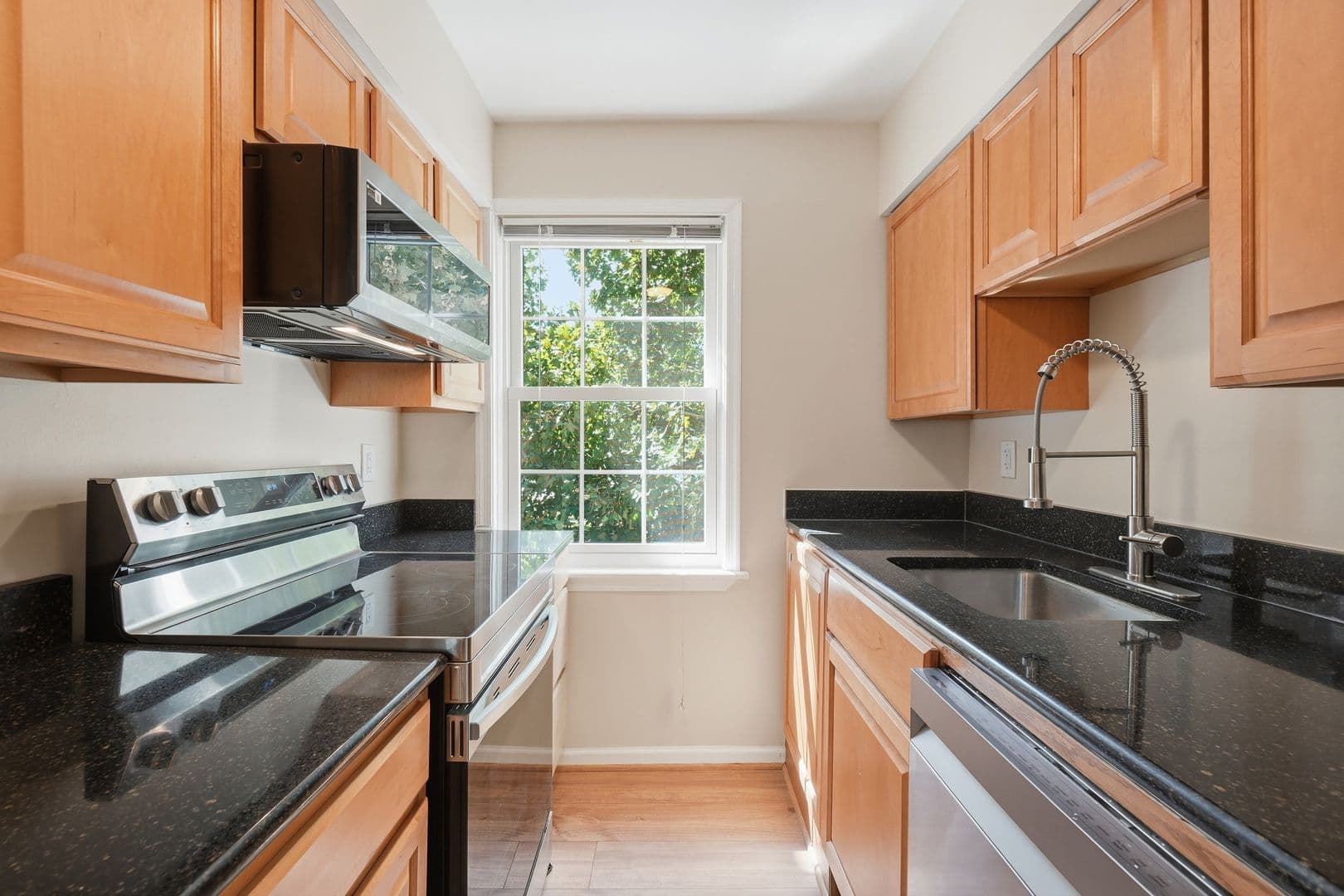 Washington Condo: 3923 Pennsylvania Ave SE