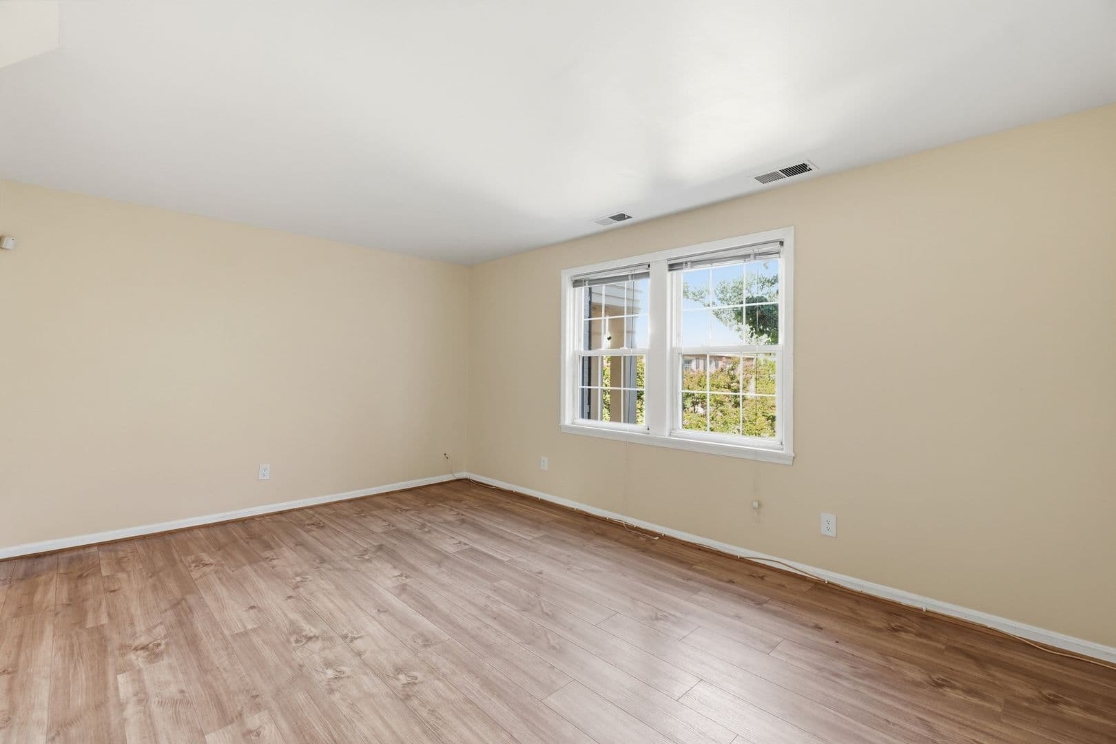 Washington Condo: 3923 Pennsylvania Ave SE