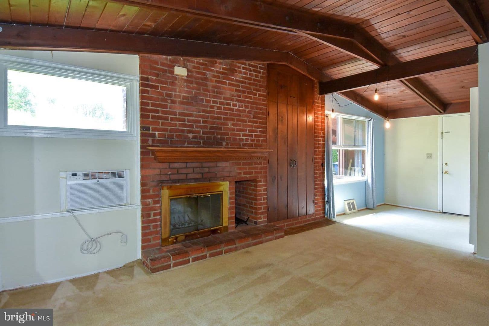 Falls Church House: 3415 Gallows Road