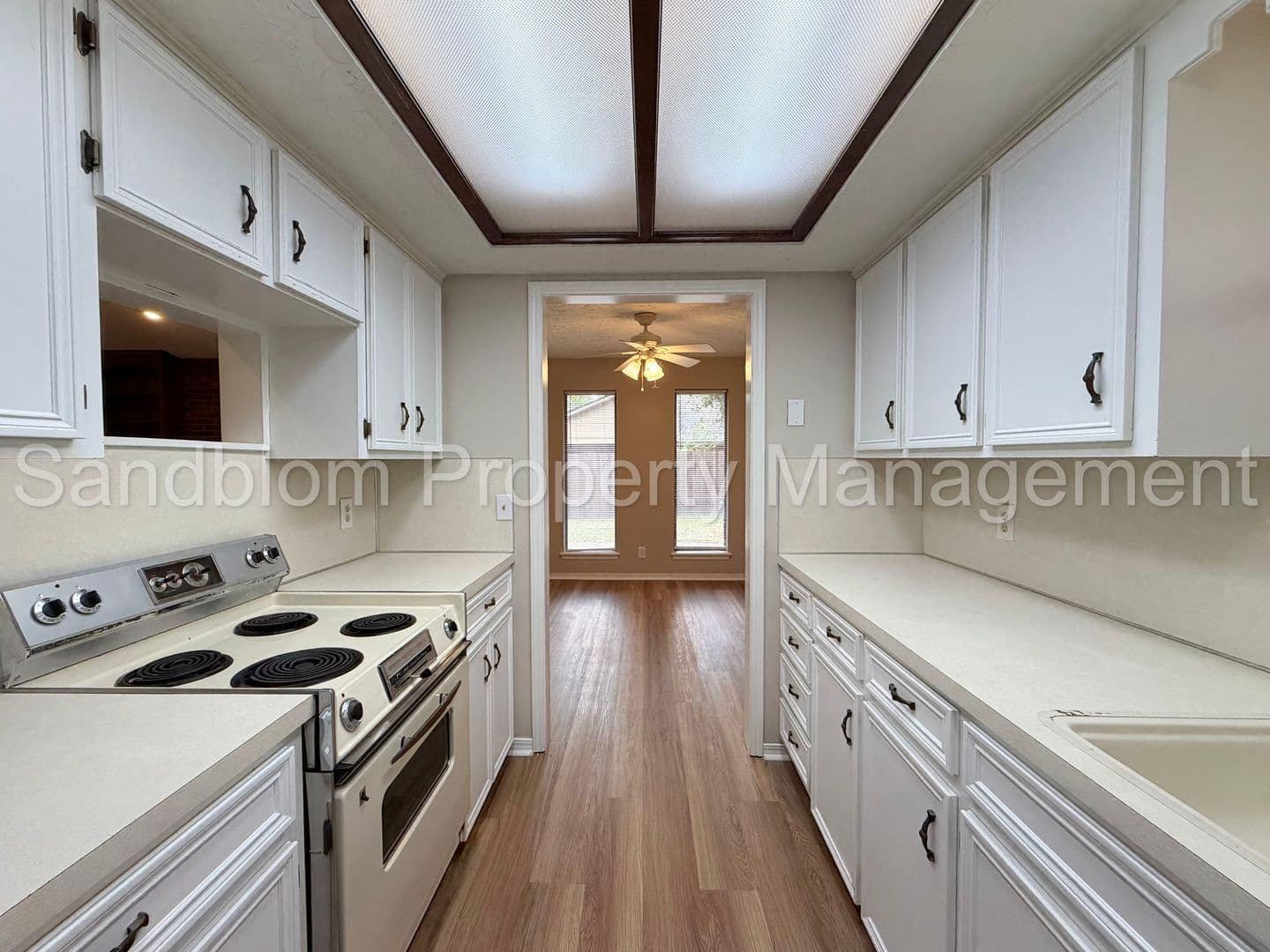 Tulsa House: 9228 S Norwood Ave