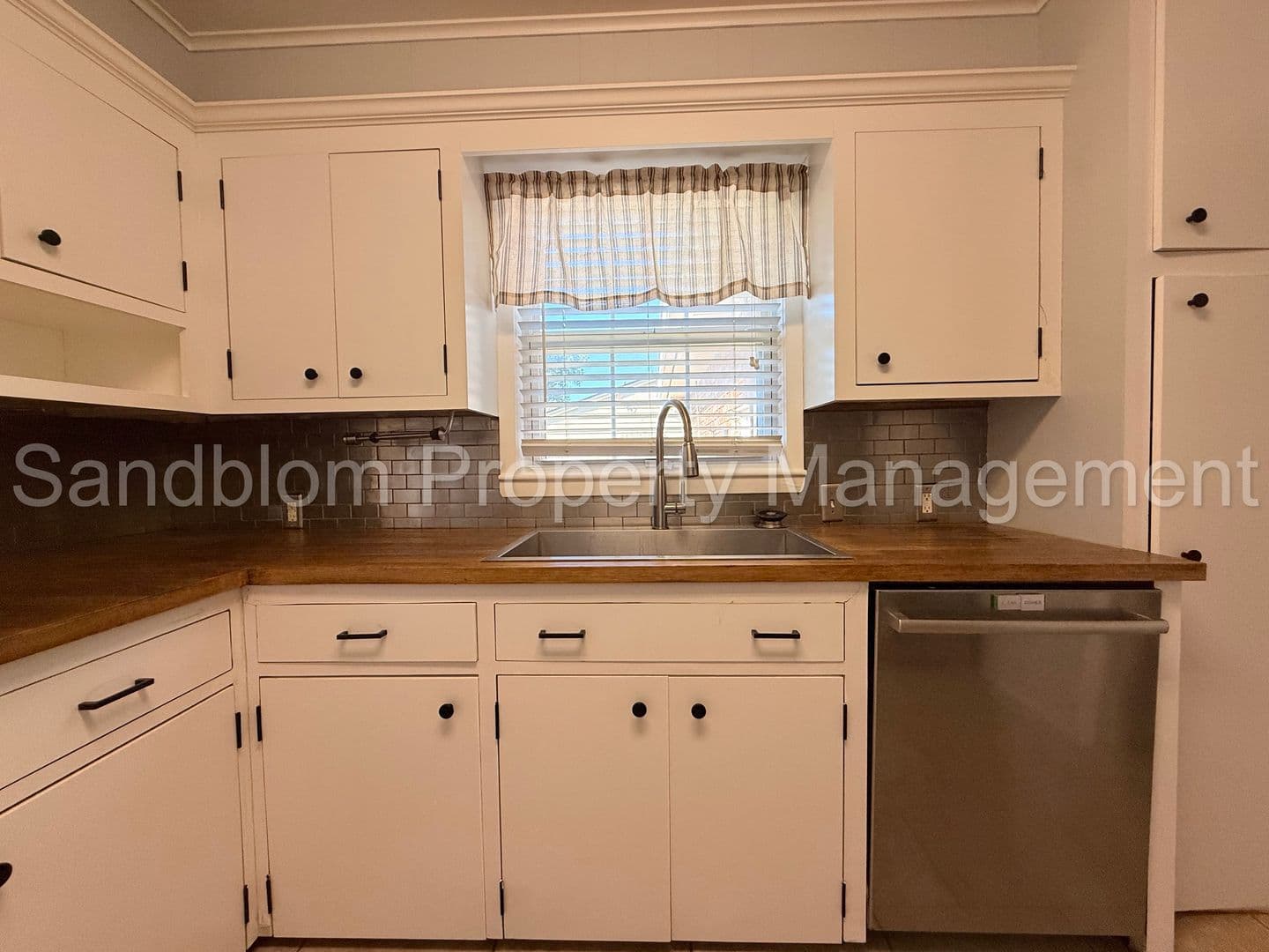 Tulsa House: 5508 E 38th St