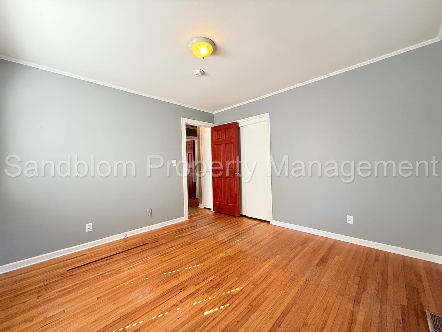 Tulsa House: 5125 S Saint Louis Avenue
