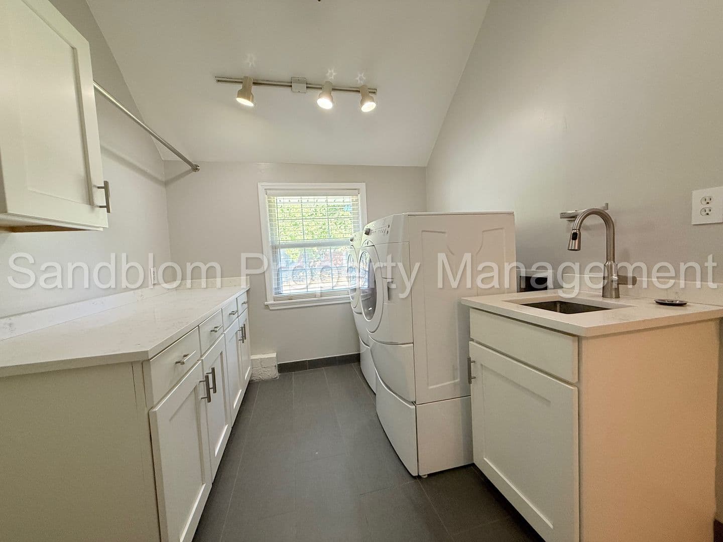 Tulsa House: 5508 E 38th St