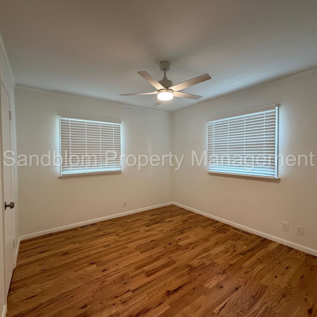 Tulsa House: 5153 S Marion Ave