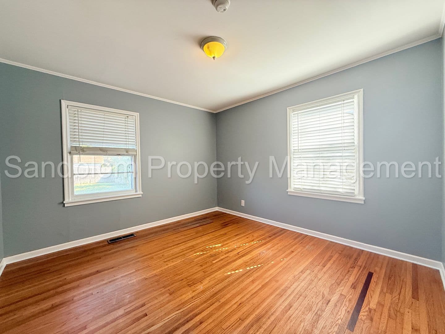 Tulsa House: 5125 S Saint Louis Avenue