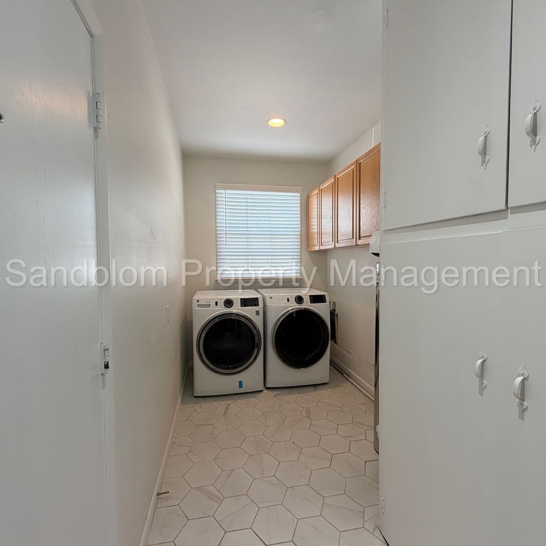 Tulsa House: 5153 S Marion Ave