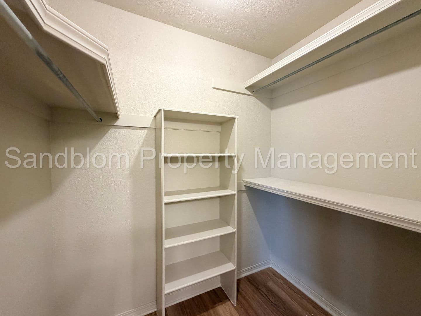 Tulsa House: 9228 S Norwood Ave