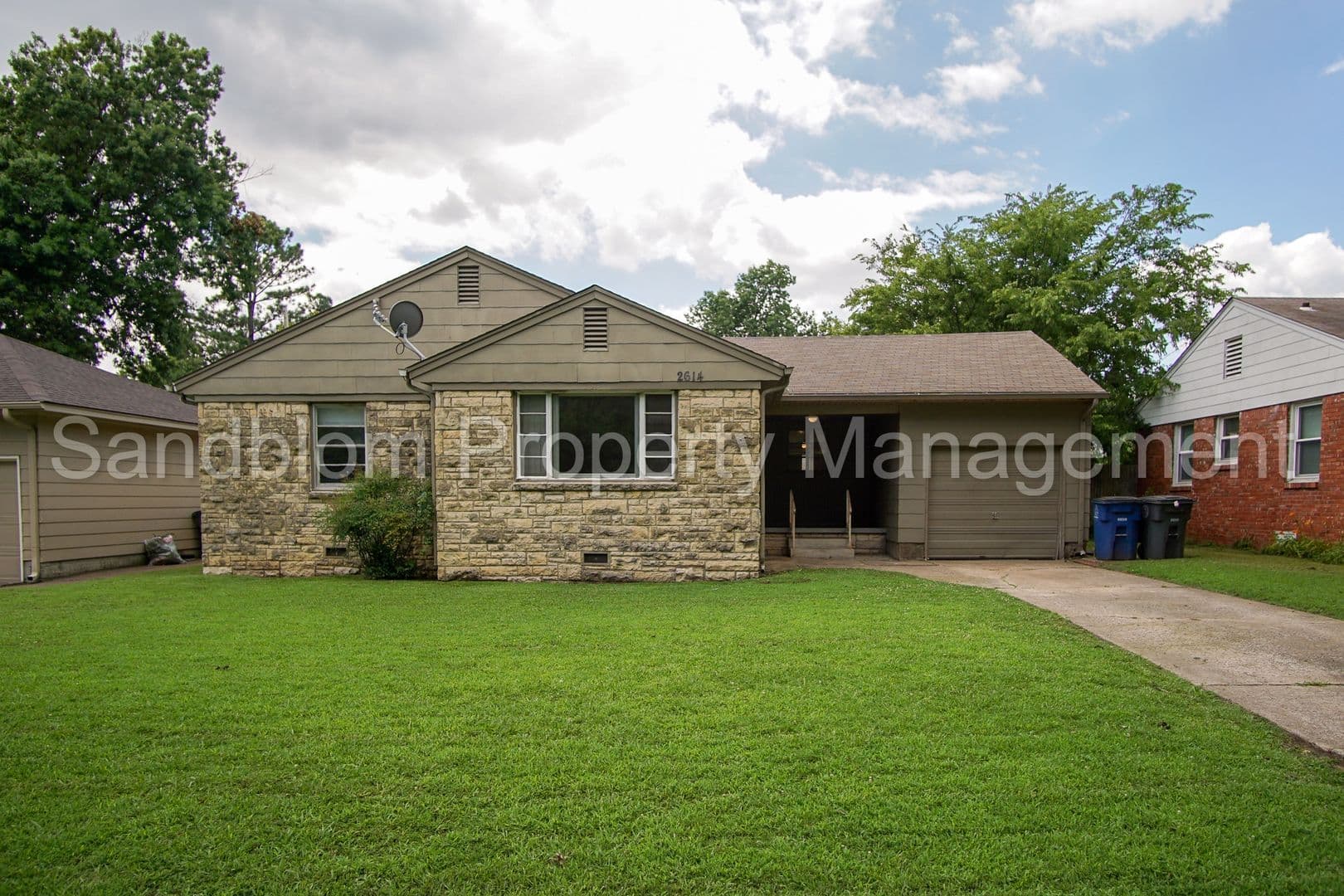Tulsa House: 2614 S Urbana