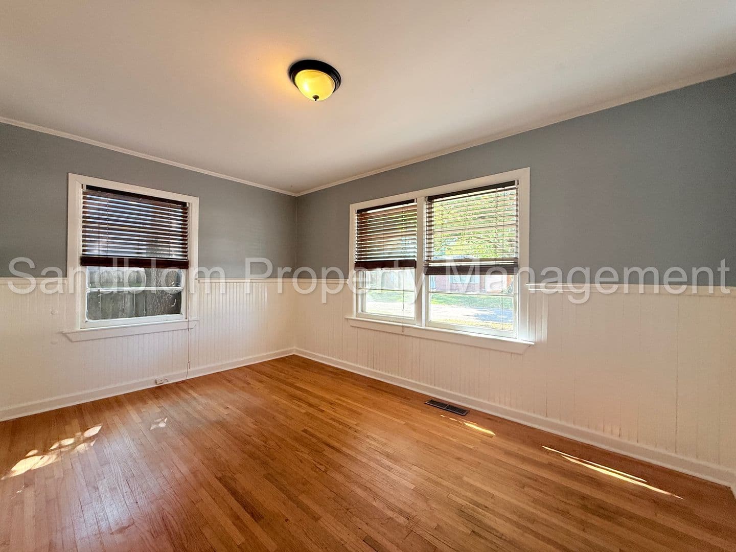 Tulsa House: 5125 S Saint Louis Avenue