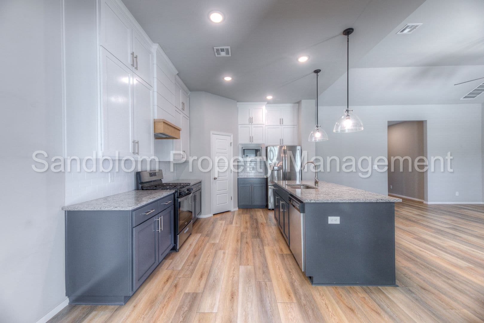 Bixby House: 13135 S 72nd E Ave