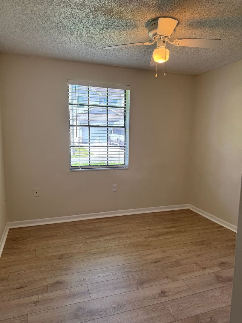 Tampa House: 2907 W. Tyson Avenue