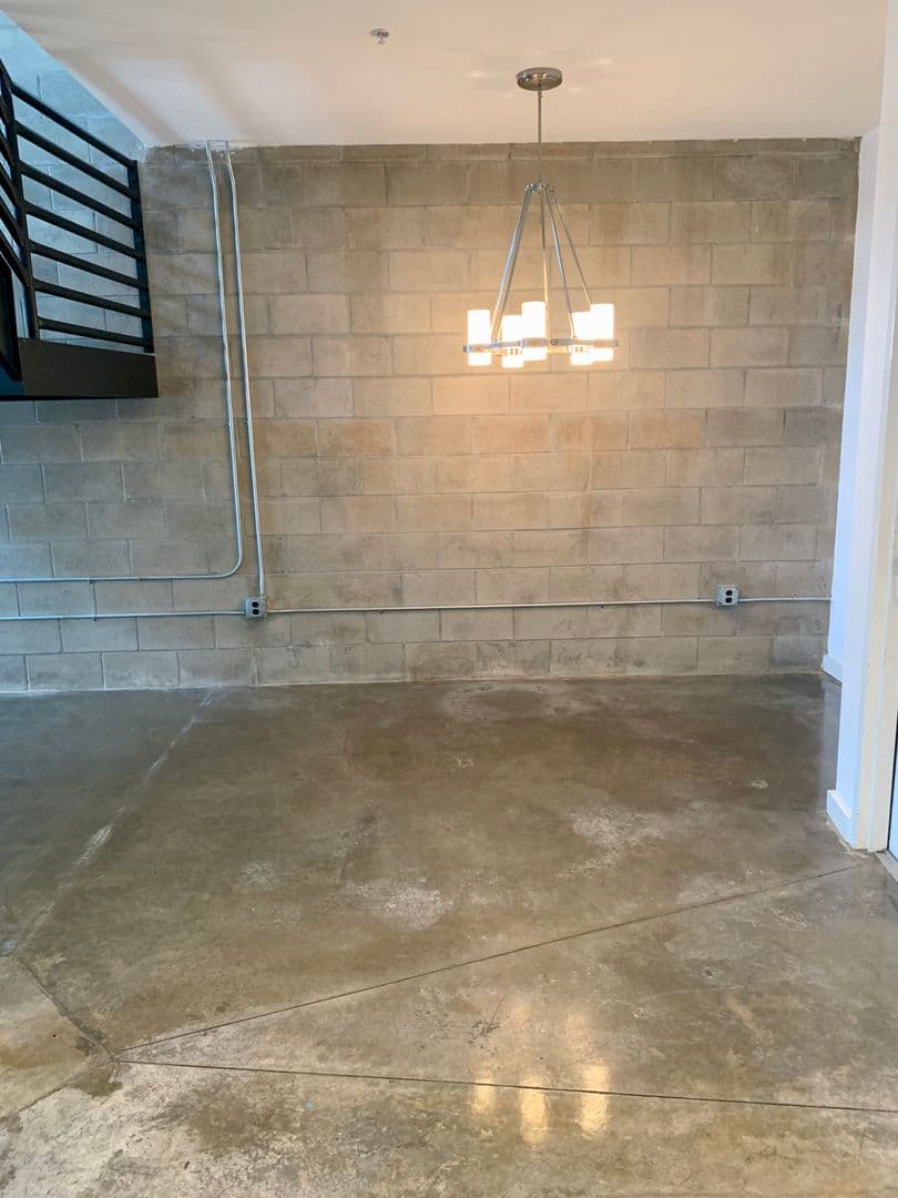 Tampa House: 5008 S MacDill Ave #19