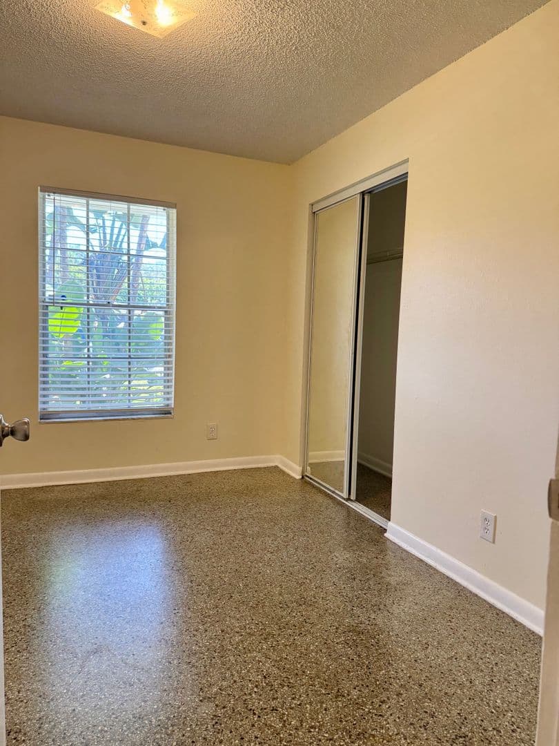 Tampa House: 4423 W Varn Avenue