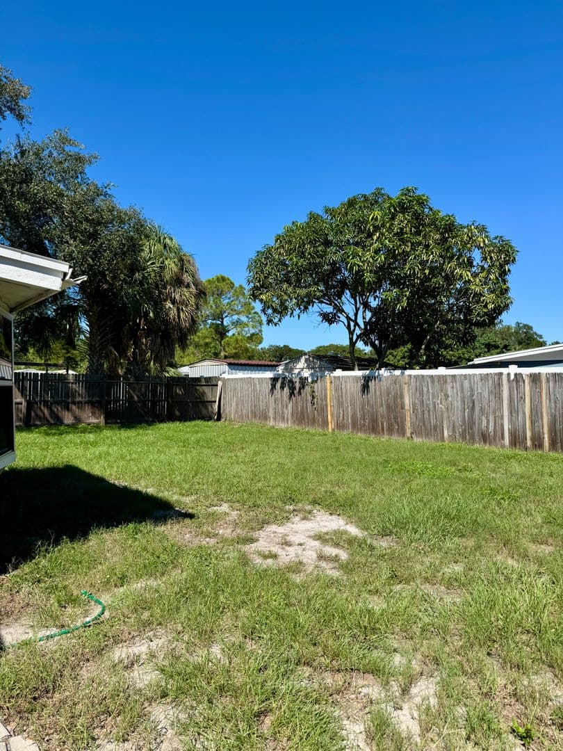 Tampa House: 4423 W Varn Avenue