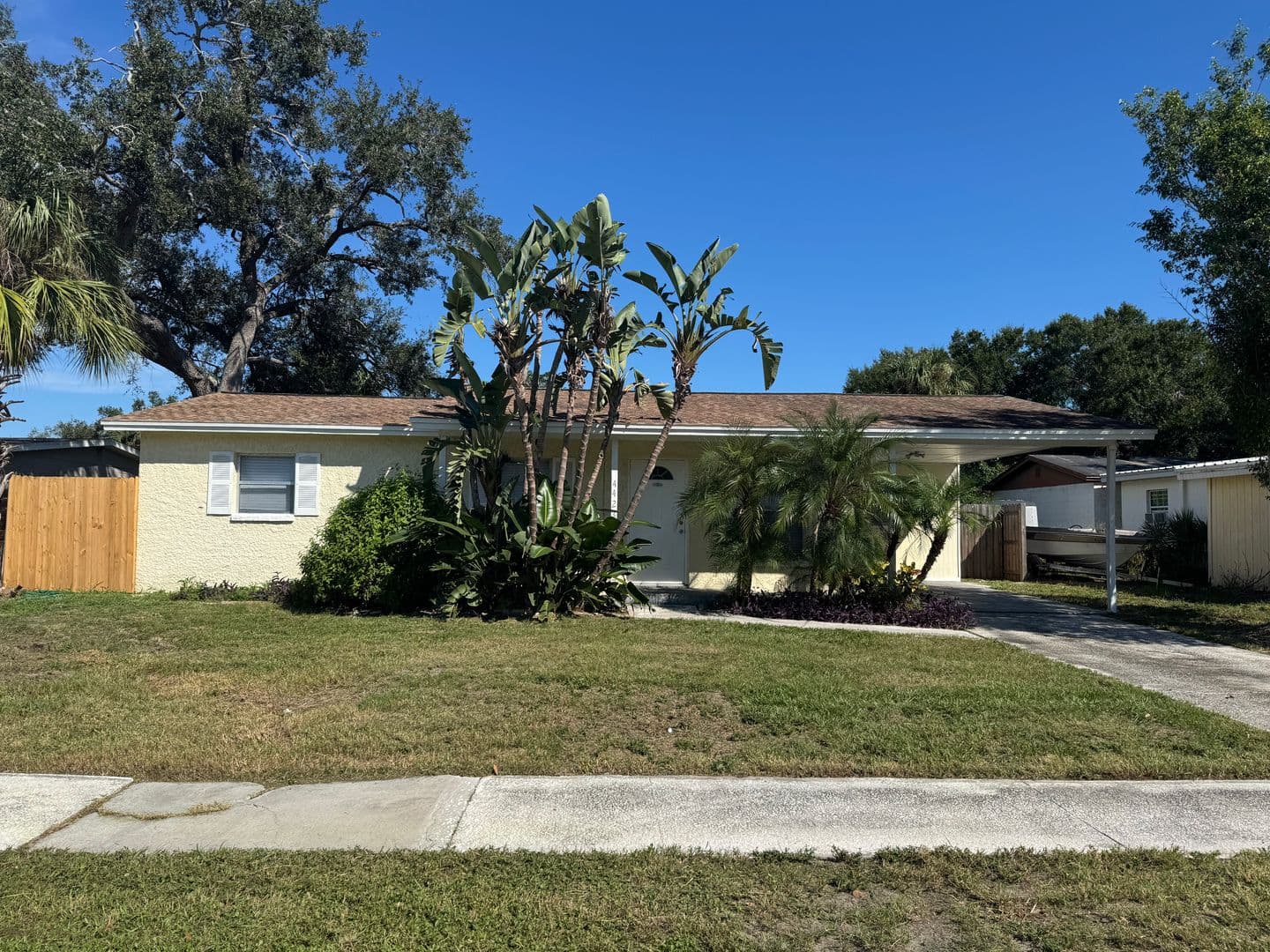 Tampa House: 4423 W Varn Avenue