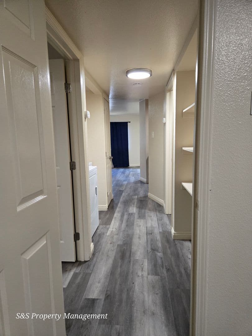 Rancho Cordova Apartment: 2971 Portsmouth Drive #2