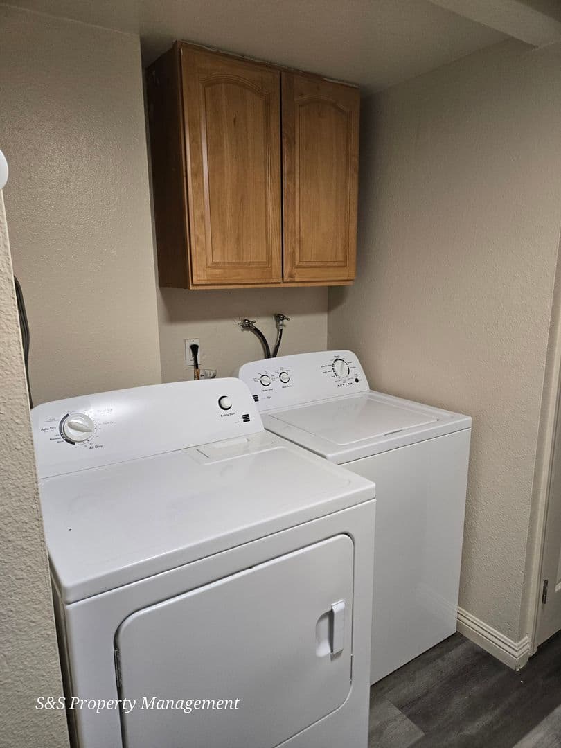 Rancho Cordova Apartment: 2971 Portsmouth Drive #2