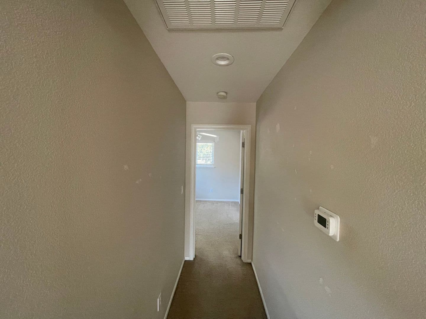 Roseville House: 854 Shearer Street #A