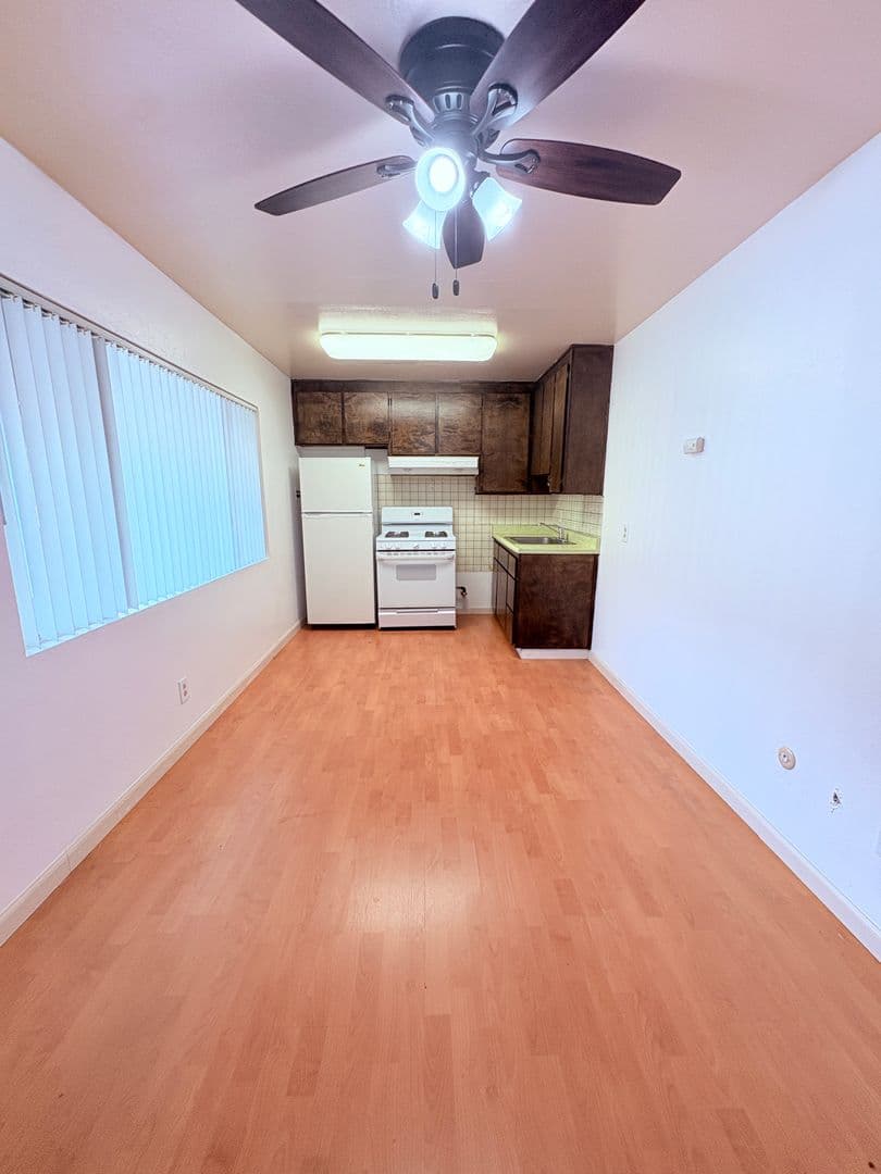 West Sacramento Apartment: 437 Myrtle Ave