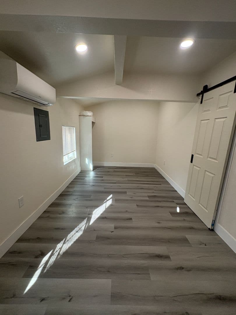 West Sacramento Apartment: 316 6th Street - #3