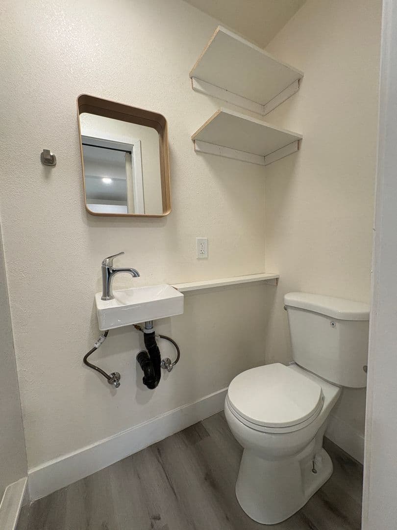 West Sacramento Apartment: 316 6th Street - #3