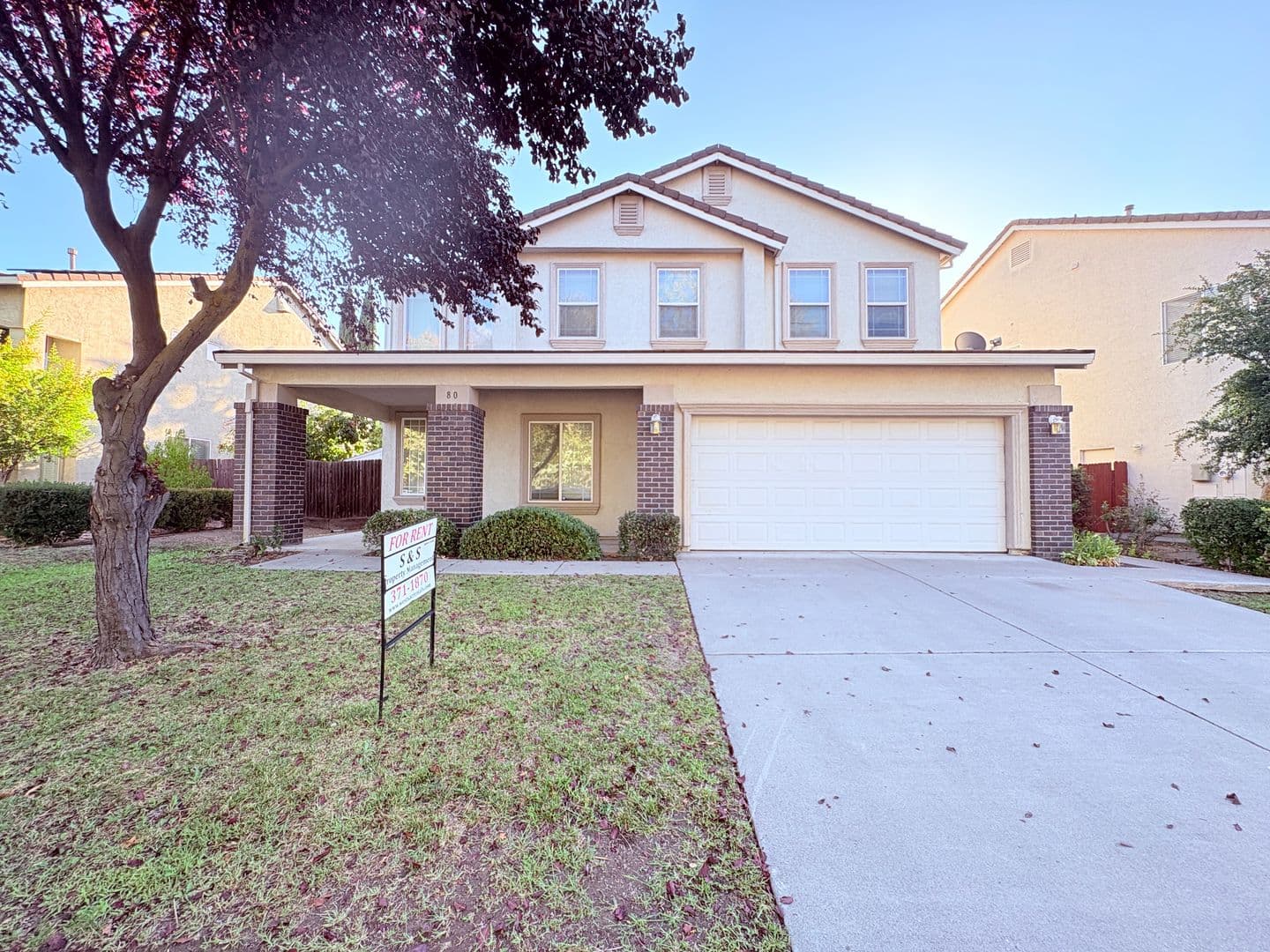 Sacramento House: 80 Spinel Circle