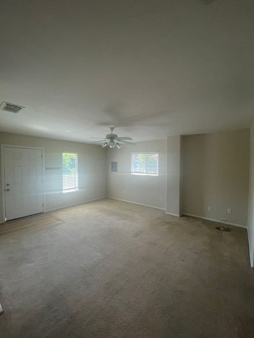 Roseville Townhome: 854 Shearer Street #A