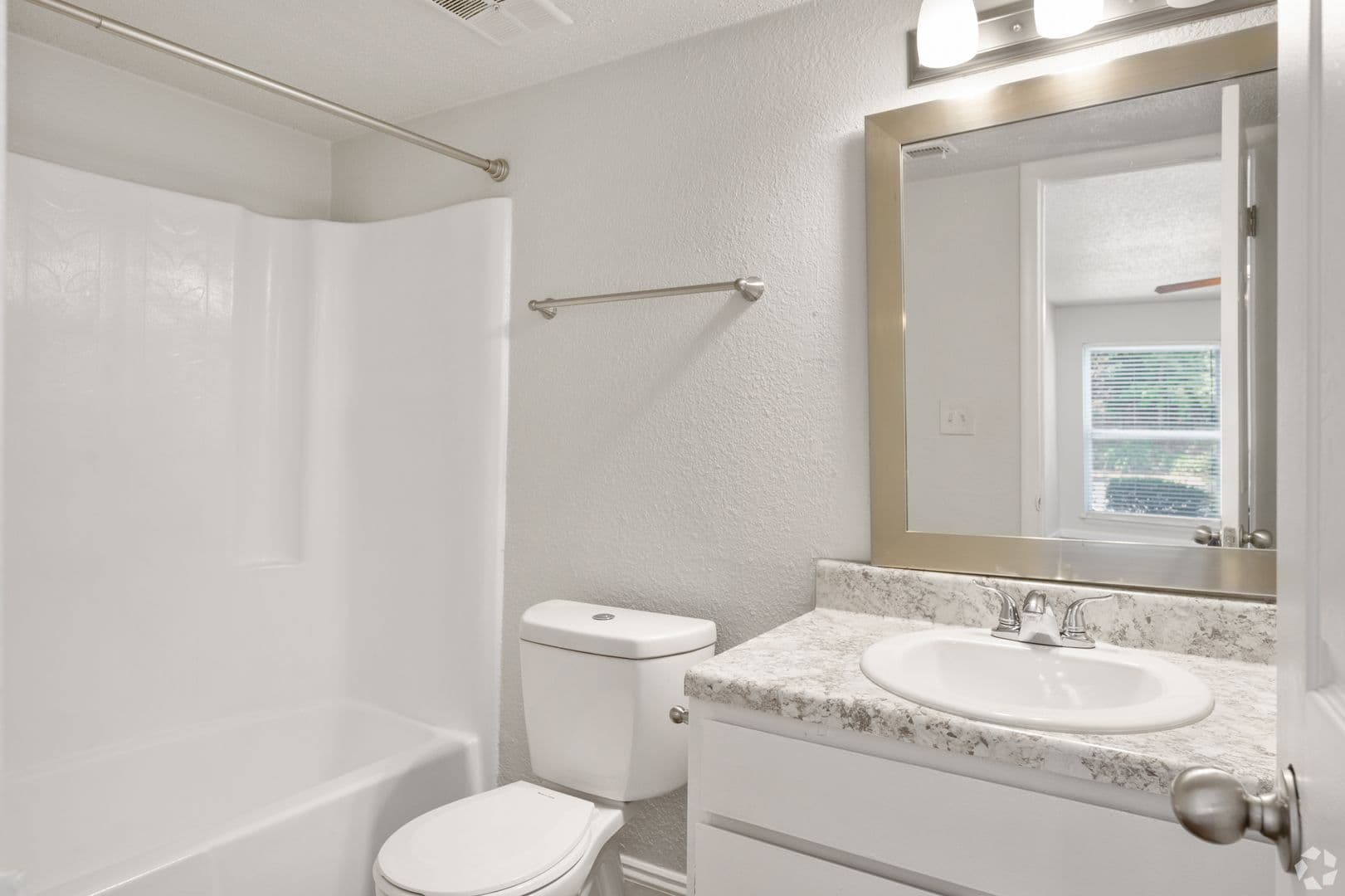 Birmingham Apartment: 1229 Beacon Pkwy E.