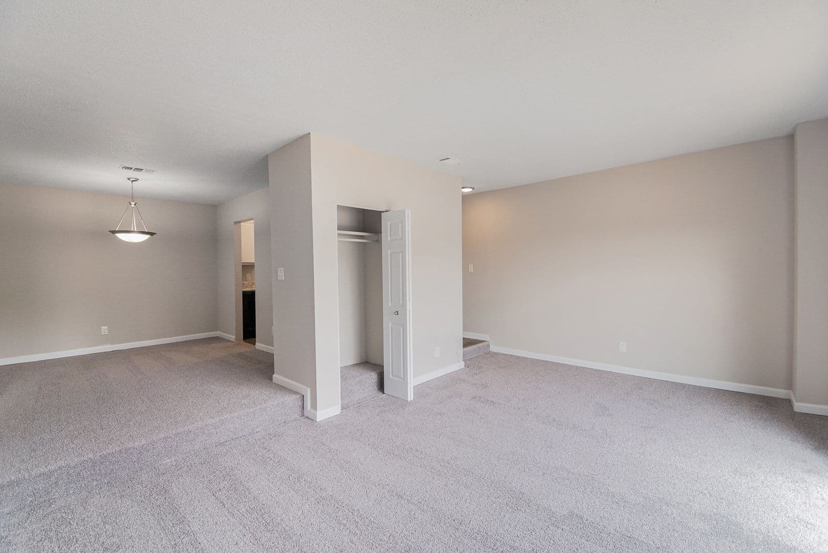 Birmingham Apartment: 1229 Beacon Pkwy E.