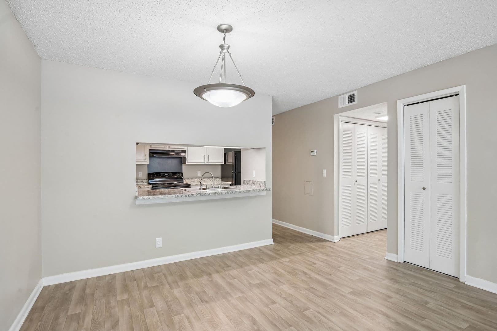 Antioch Apartment: 800 Pebble Creek Cir