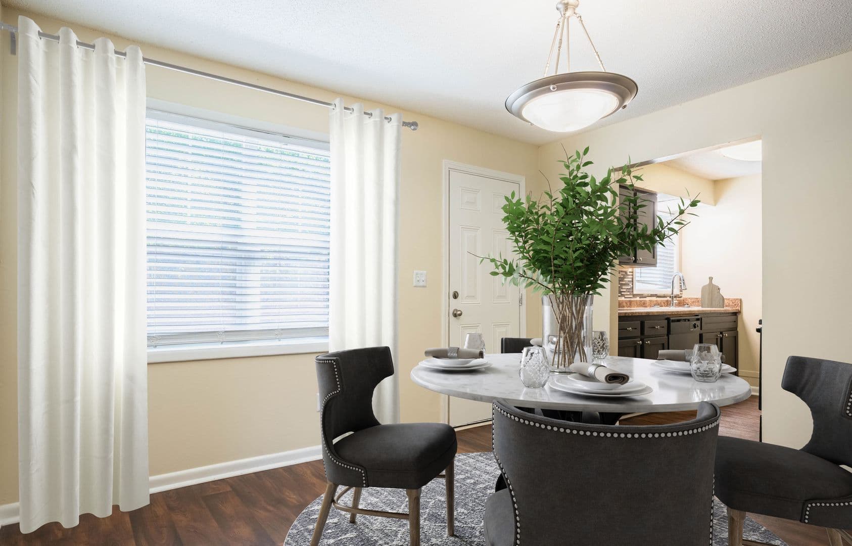 Rome Apartment: 600 Redmond Rd.