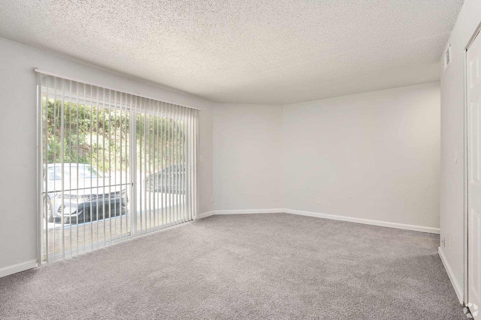 Birmingham Apartment: 1229 Beacon Pkwy E.