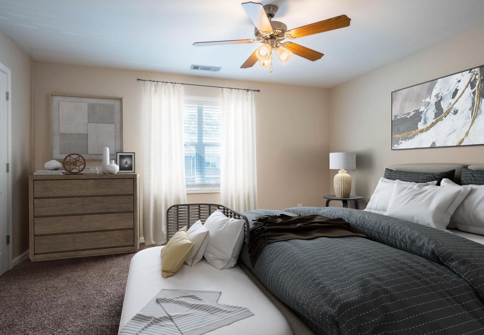 Rome Apartment: 600 Redmond Rd.