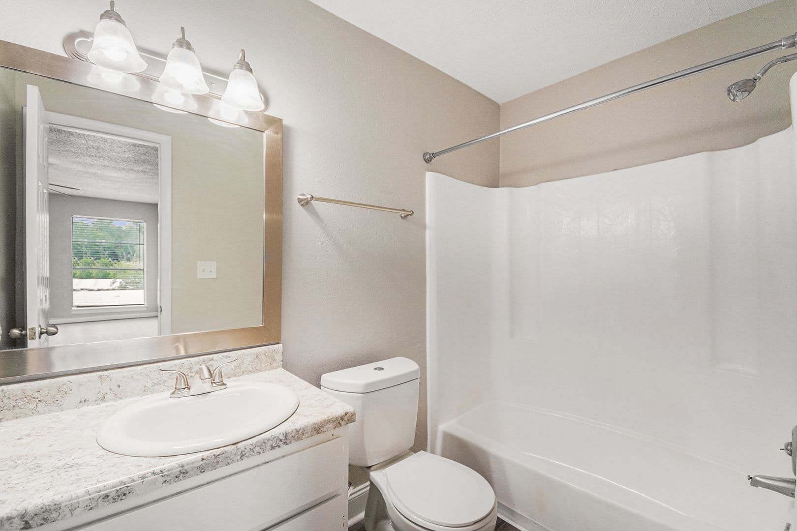 Birmingham Apartment: 1229 Beacon Pkwy E.