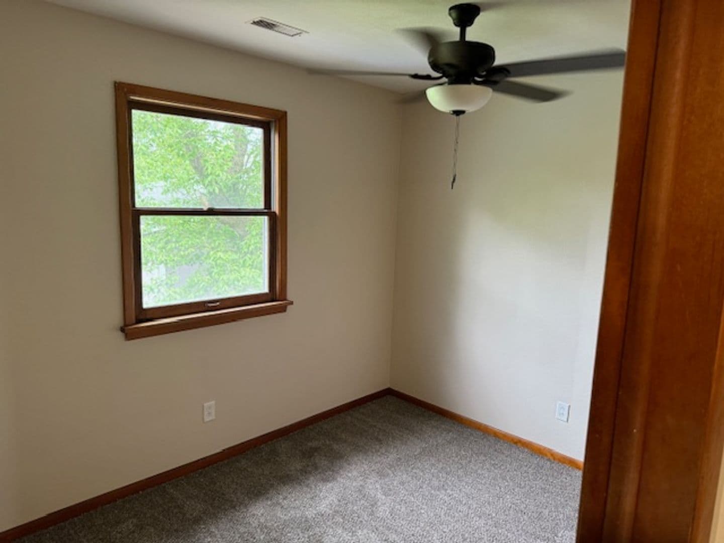 Elyria Apartment: 780 Oberlin-Elyria Rd