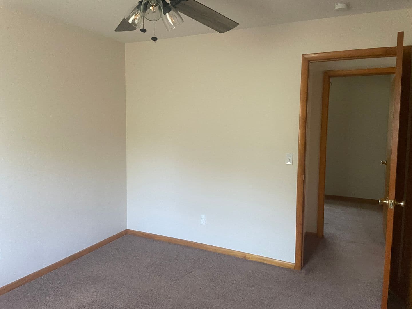 Elyria Apartment: 780 Oberlin-Elyria Rd