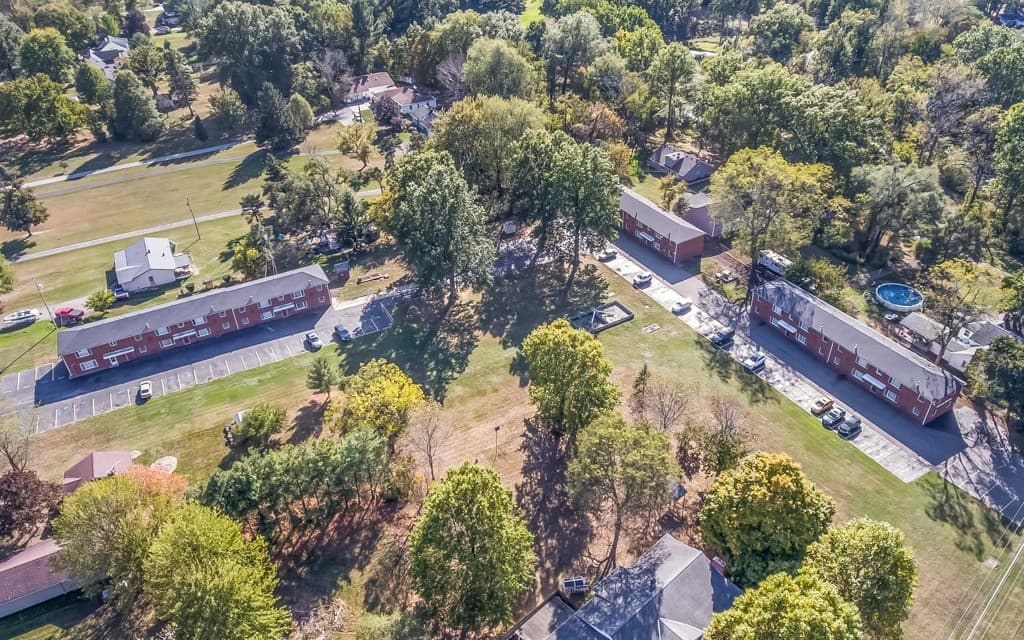 Elyria Apartment: 780 Oberlin-Elyria Rd