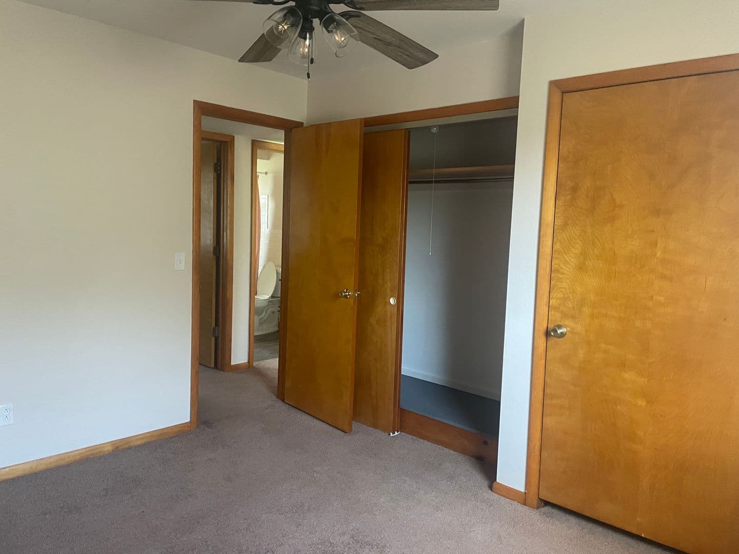 Elyria Apartment: 780 Oberlin-Elyria Rd